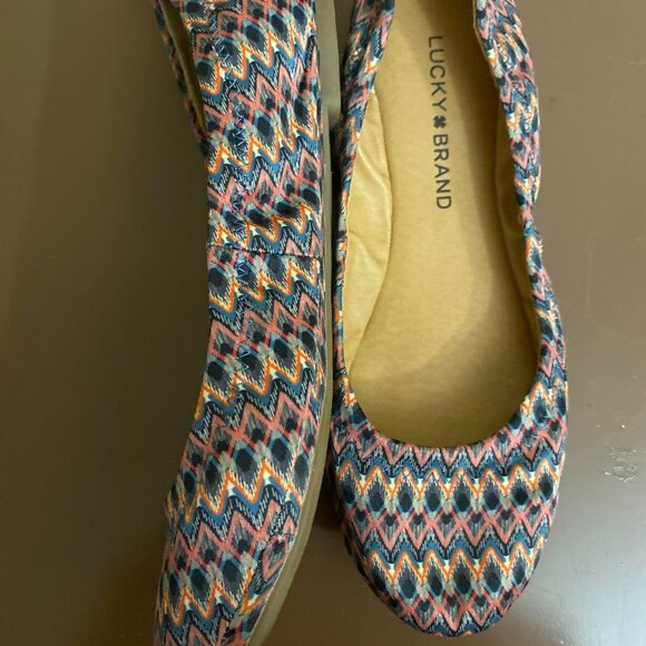Lucky Brand / Emmie Flats - Picture 1 of 3